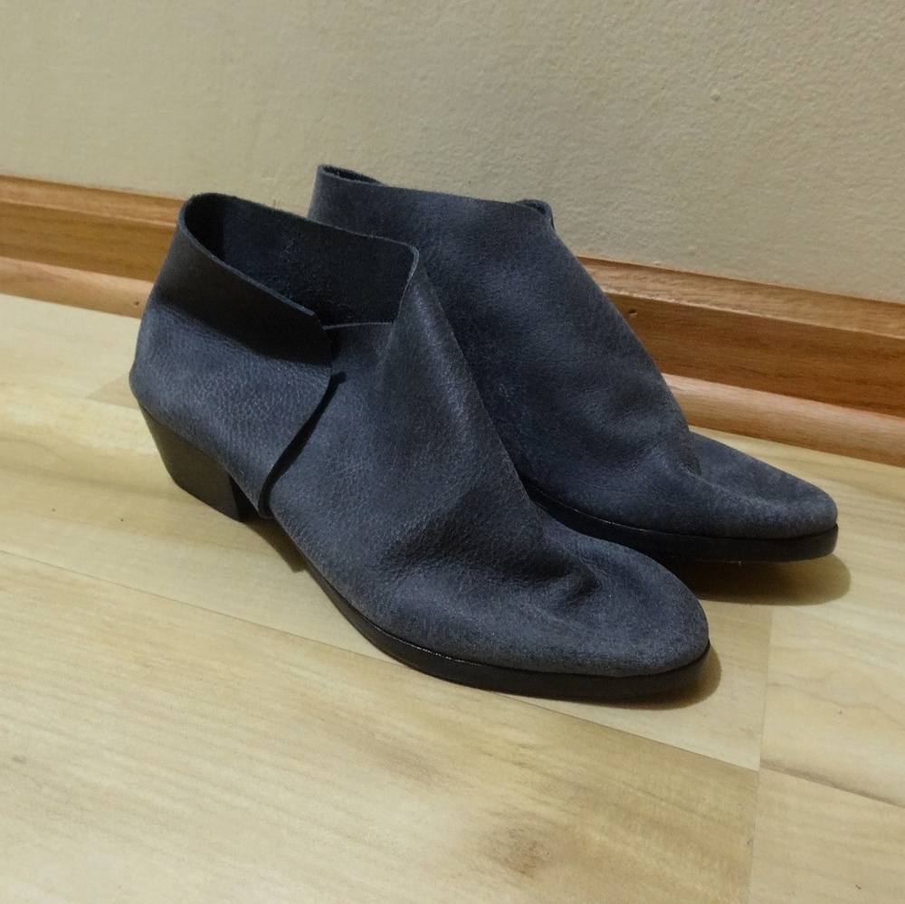 Elizabeth Suzann x Sevilla Smith Suzi ankle boot